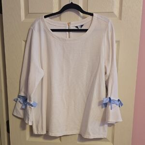 Crown & Ivy Ivory Top with Blue Ribbon Details